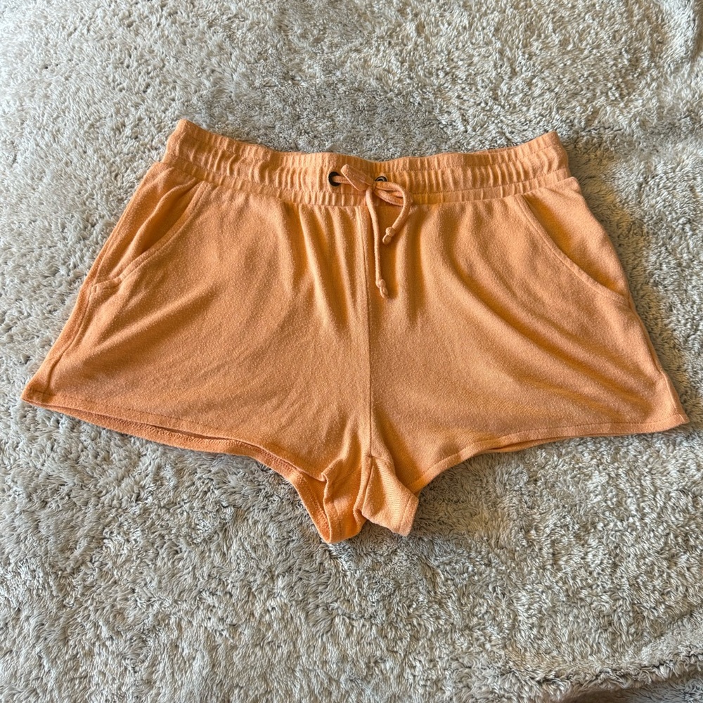 ROXY shorts!